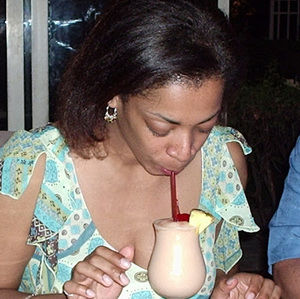 Meet your Posher, Monee